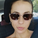 María