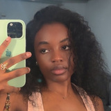 Naomie