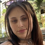 Zoe