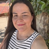 Angela María