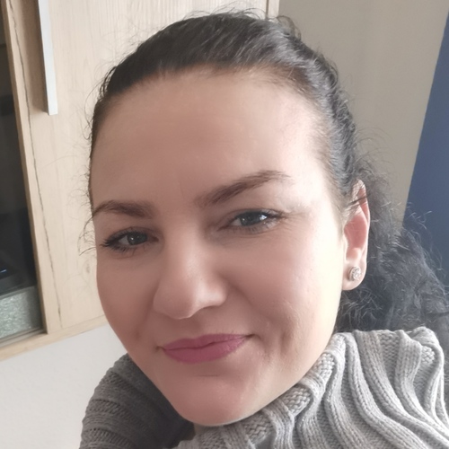 Photo of Elena Claudia