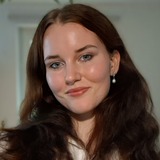Nova Anisa