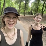 Leonie-Julia