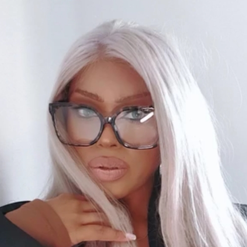 Photo of Samantha Leah