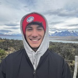 Simón