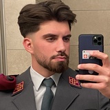 Lek