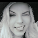 Jacqueline 