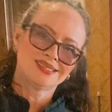 María