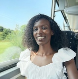 Sandra Ruth