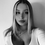 Uxia