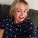 María