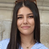 Mia