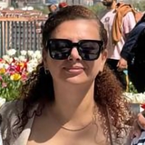 Simone