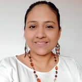 Mónica